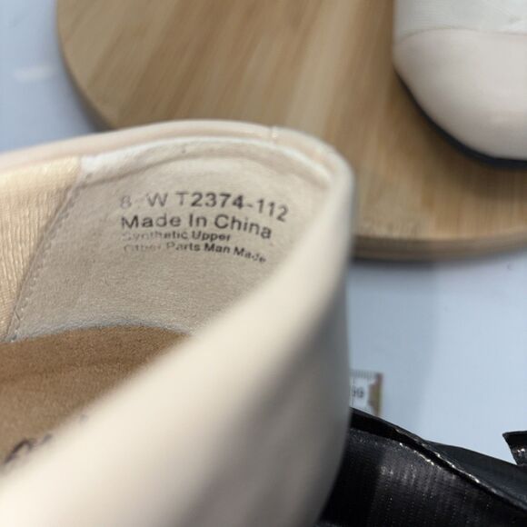 Trotters Stella Ballet Flats Women’s Ivory Slip-On Comfort Shoes 8W Square toe - Picture 9 of 11